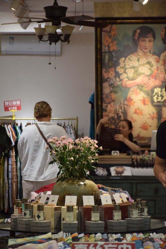 Tianzifang shopping