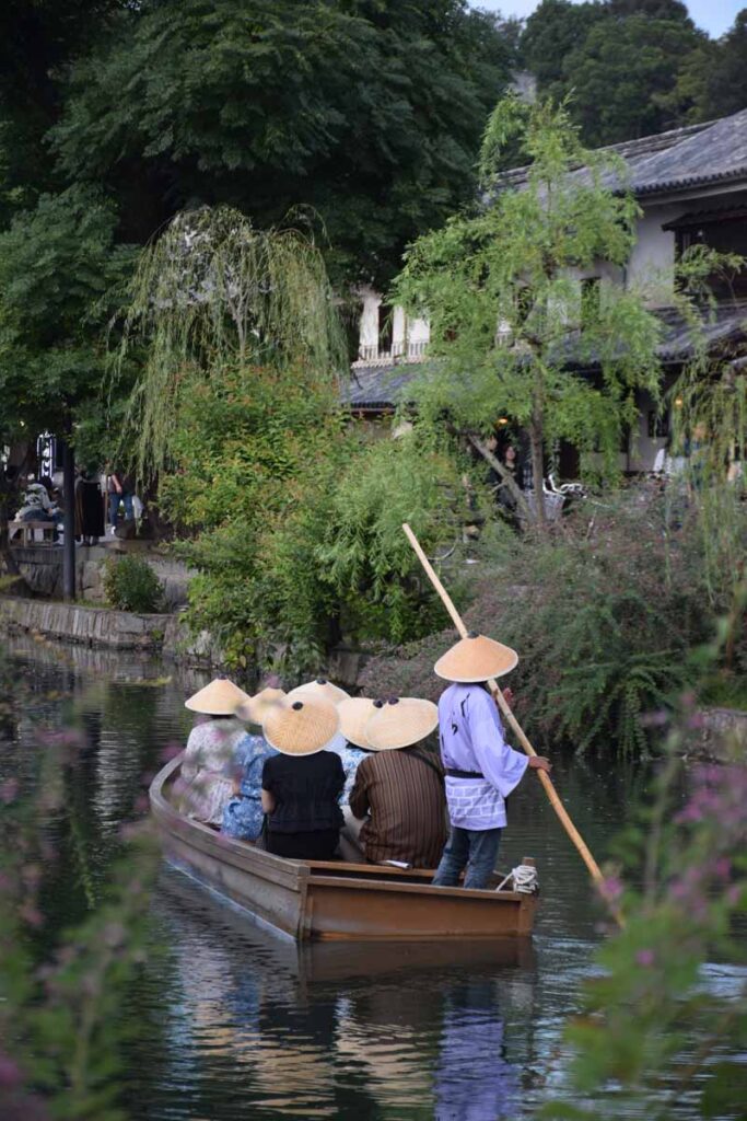 Boat trips at Kurashiki River
