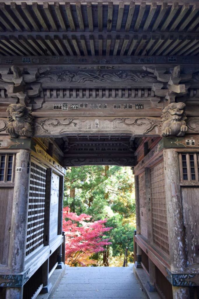 Niōmon gate